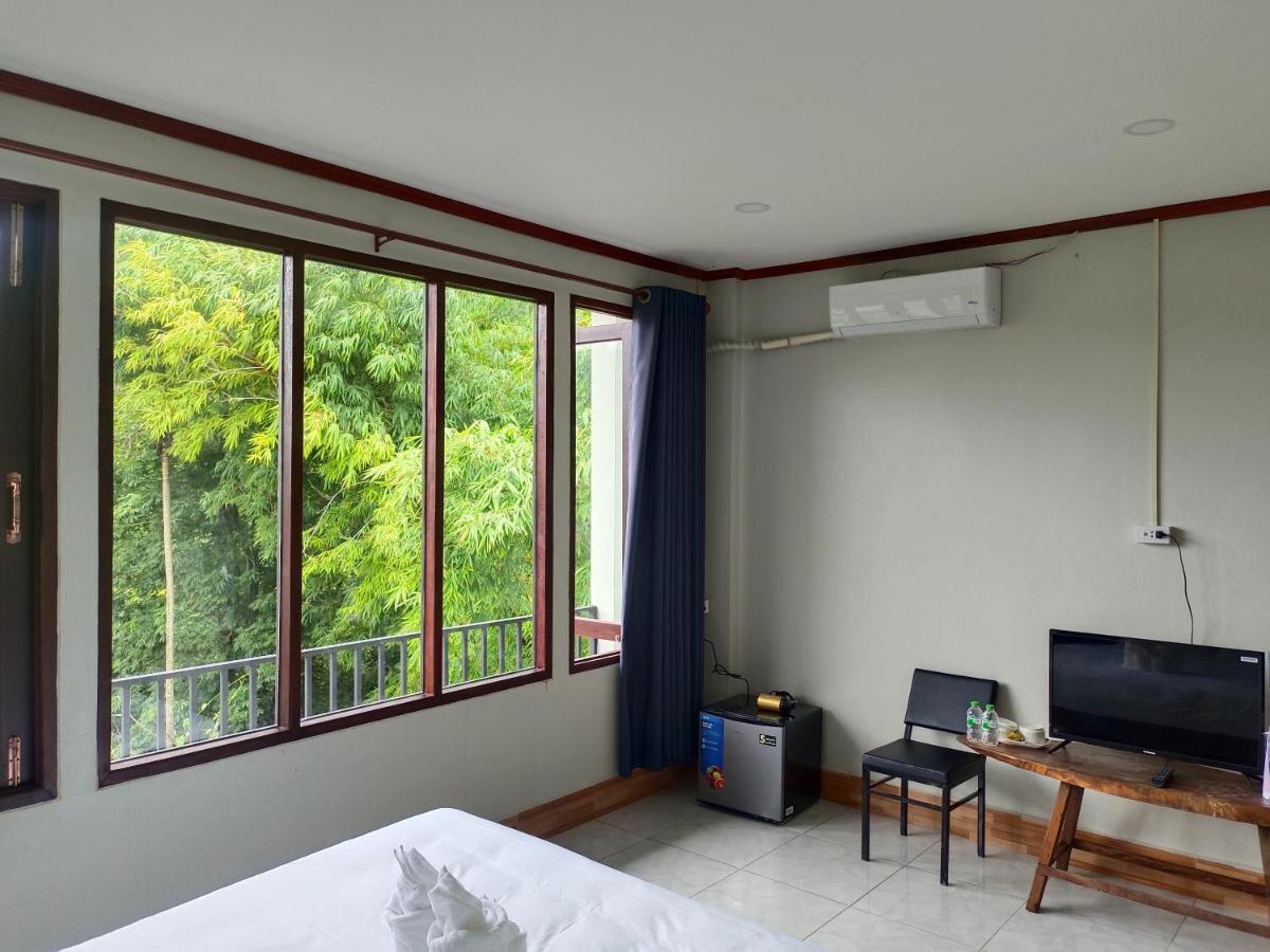 Vang Vieng Champa Hotel Extérieur photo
