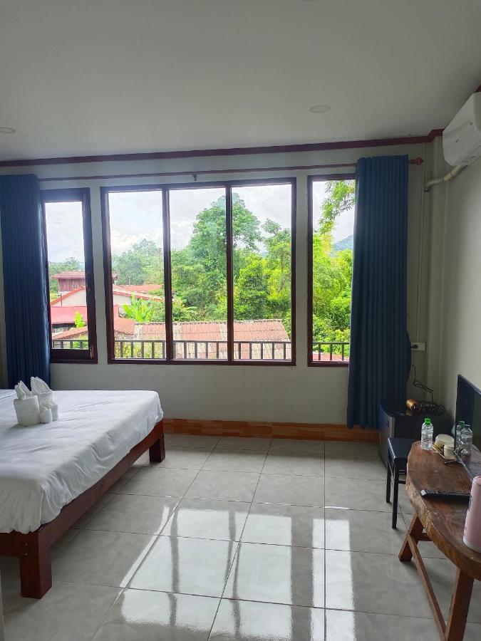 Vang Vieng Champa Hotel Extérieur photo