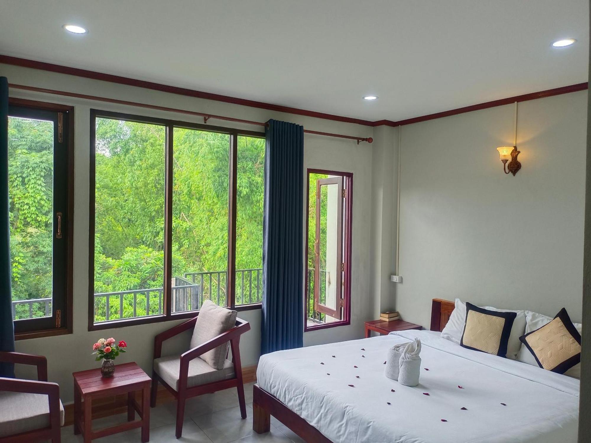 Vang Vieng Champa Hotel Extérieur photo