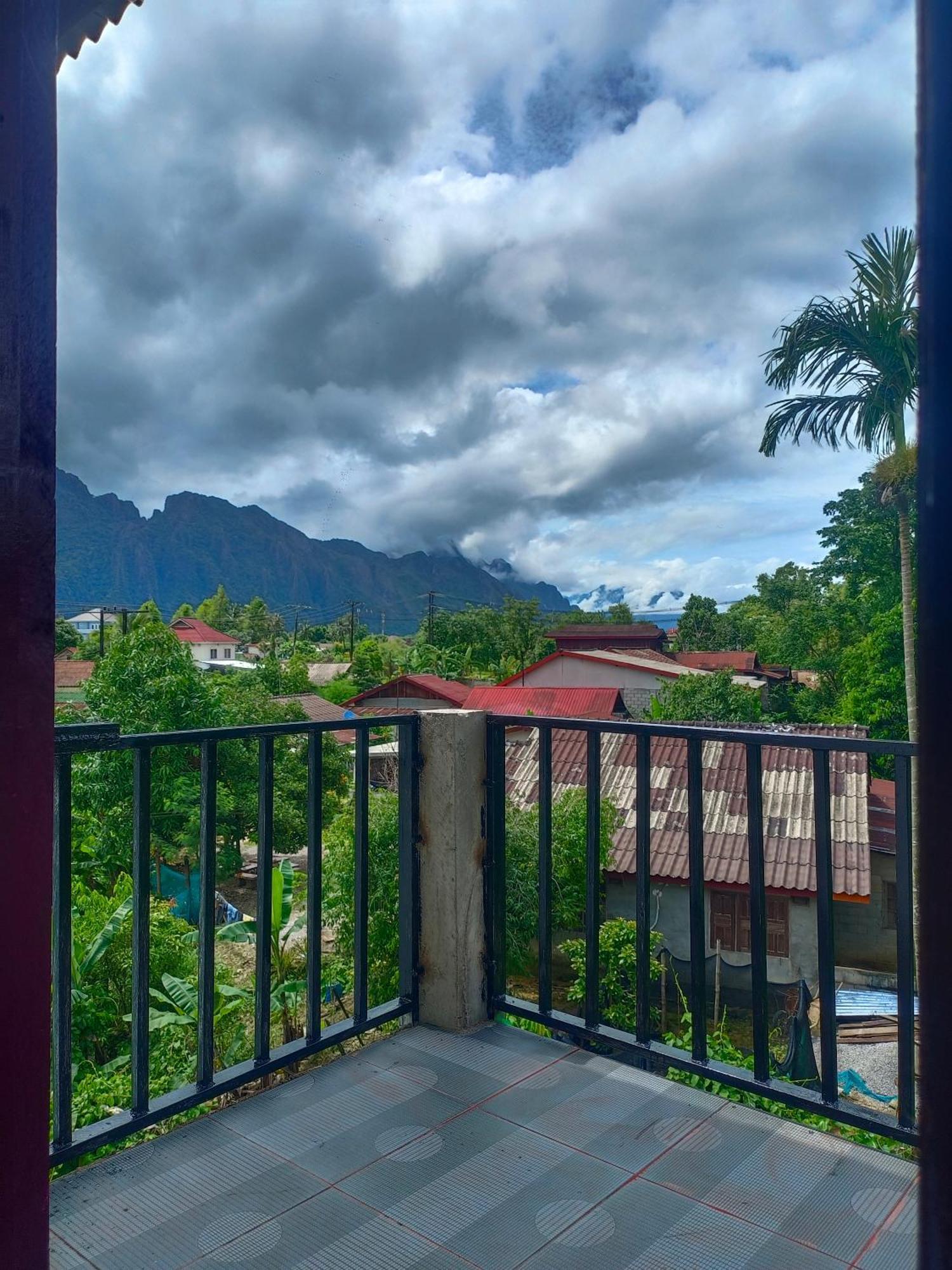 Vang Vieng Champa Hotel Extérieur photo
