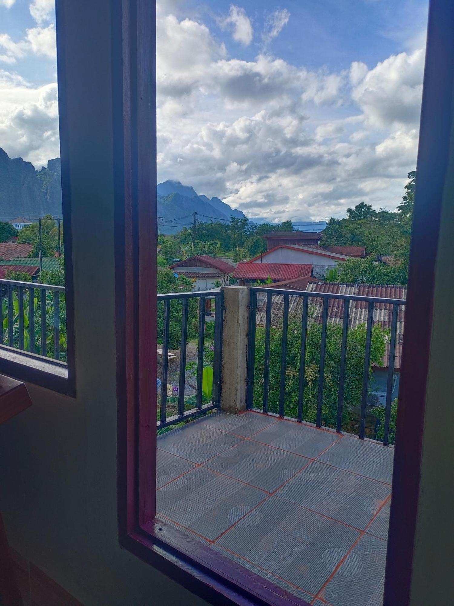 Vang Vieng Champa Hotel Extérieur photo