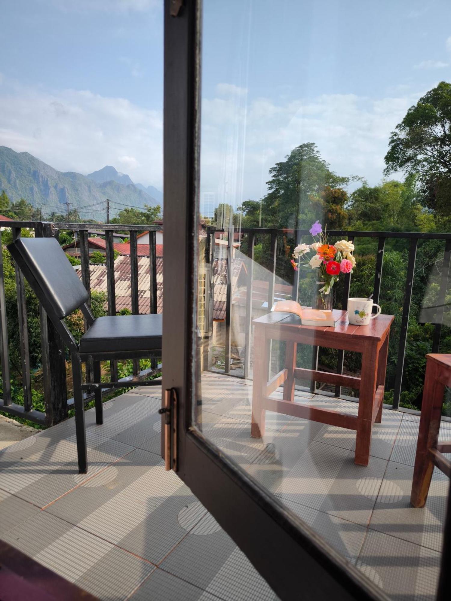 Vang Vieng Champa Hotel Extérieur photo